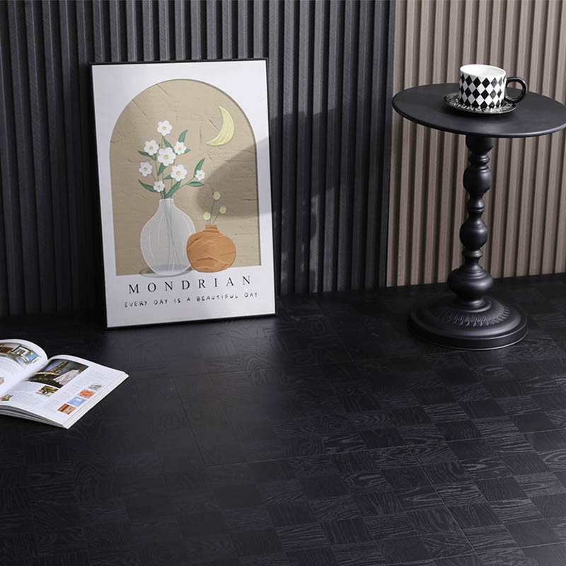 Pavimento in laminato quadrato rovere nero